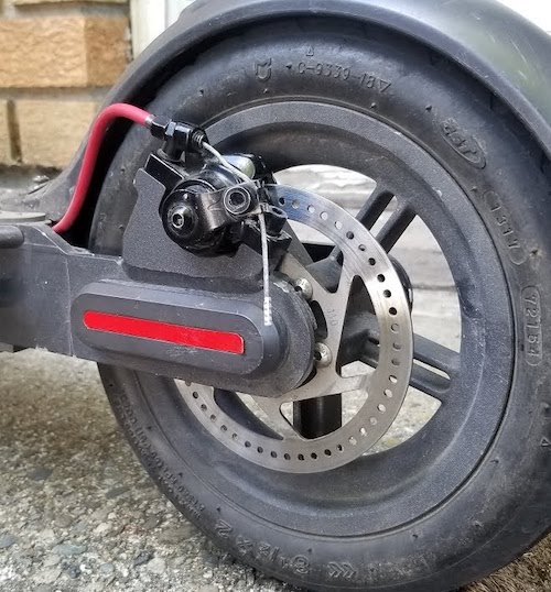 Bremsen tauschen - E-Scooter-Reparatur